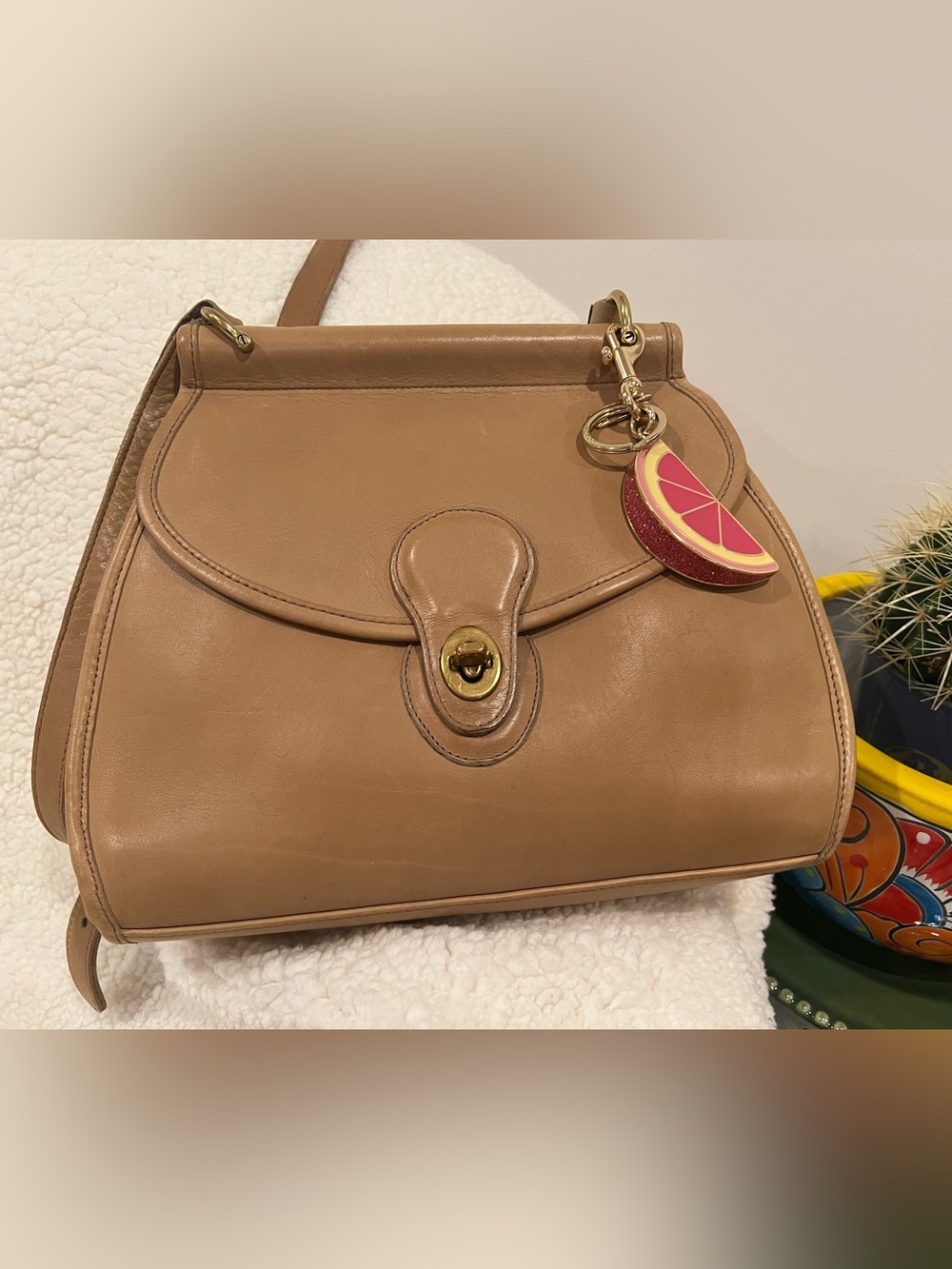 Coach Logan 9907 Style CamelLeather Vintage Bag - Picture 10 of 16